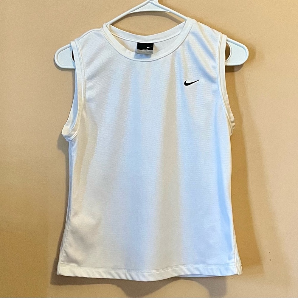Nike - DriFit - Kid/Junior - Small